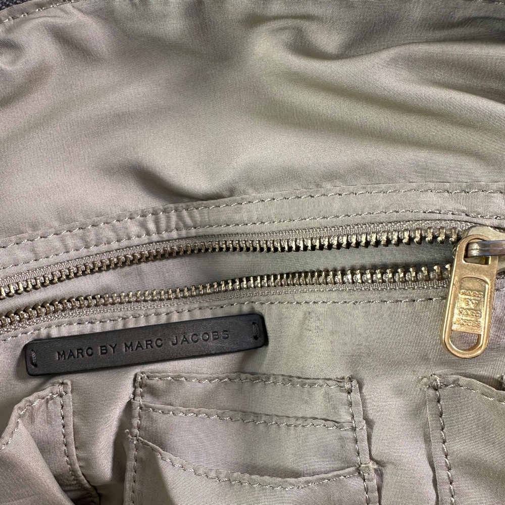 Genuine MARC By Marc Jacobs Genuine Olive Brown Leather Duffle Travel Bag - Picture 11 of 13